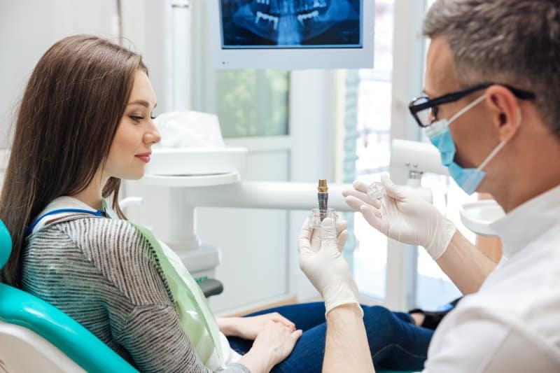 Dental Implants Guide: Tips For Successful Tooth Replacement