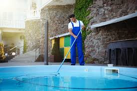 Discover The Best Pool Cleaning Service In Town!